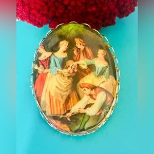 Vintage Cameo Style Courting Brooch